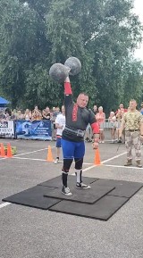 Krystian Makowiecki na podium Pucharu Polski Strongman w Szubinie