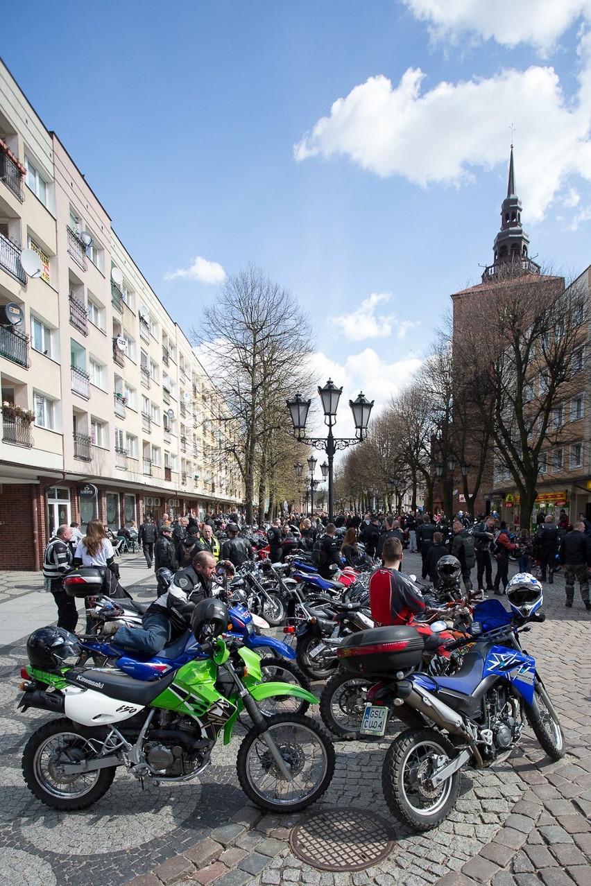 Otwarcie sezonu motocyklowego w Słupsku (zdjęcia, wideo)