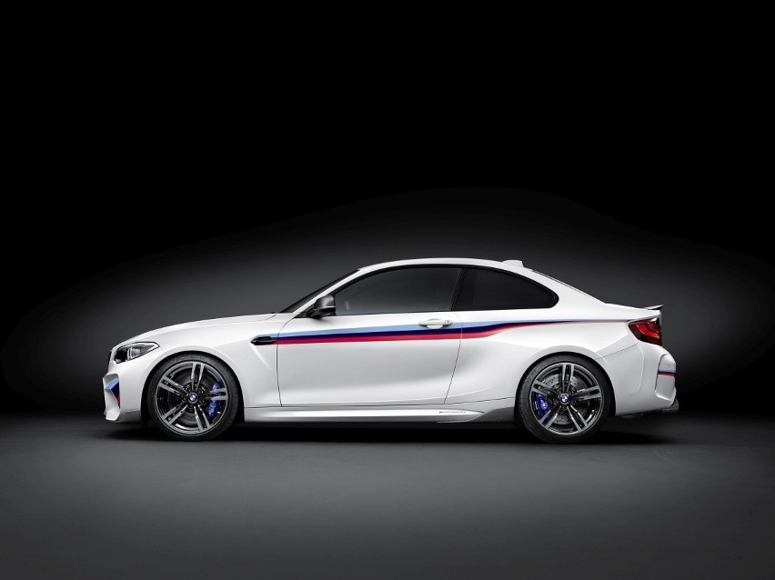 Od marca 2016 roku dynamiczne cechy i wygląd BMW M2 Coupe...