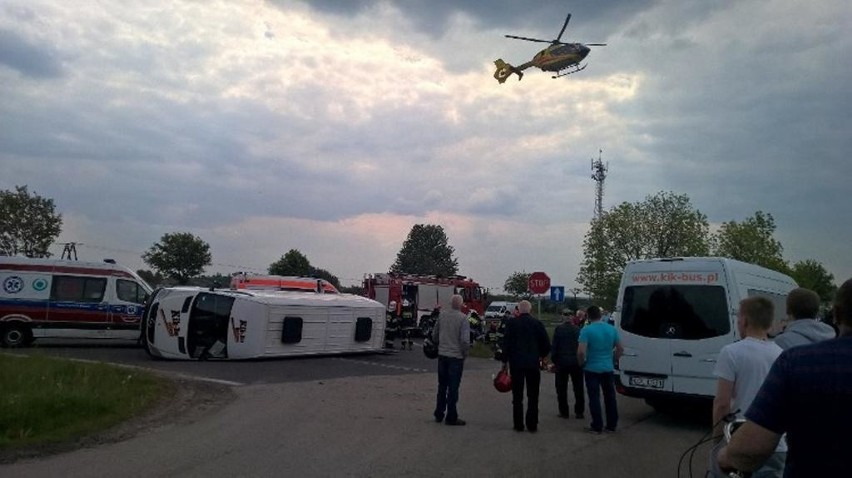 Krze. Wypadek busa, 22 osoby zostały ranne