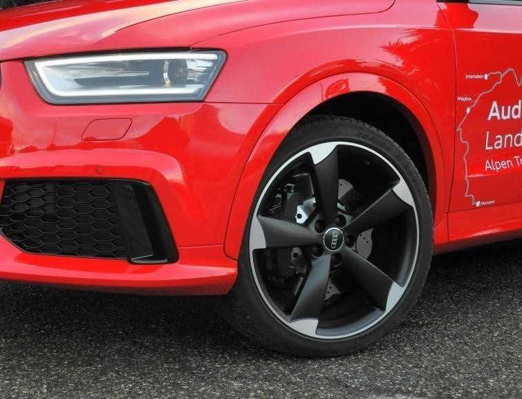 Pierwsza jazda: Audi RSQ3 – nie boi się zakrętów