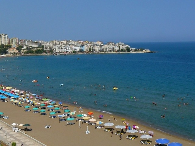 Plaże w Silifke są czyste, szerokie i piaszczyste.