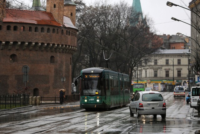 Ul. Basztowa. Prawdopodobnie tylko na główne ulice Starego Miasta będą mogli wjechać kierowcy spoza centrum