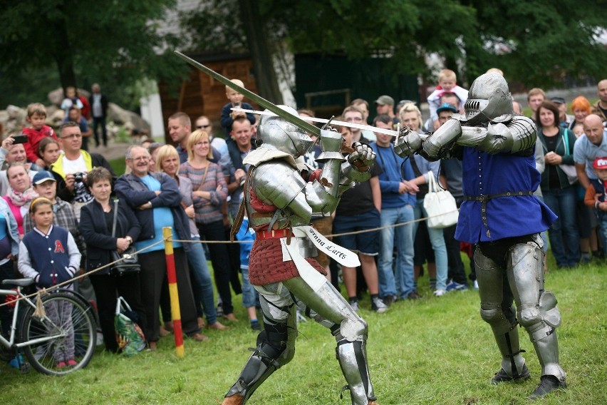 Jarmark Średniowieczny na zamku w Chudowie