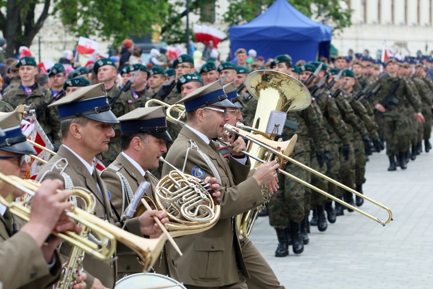 Obchody Święta Konstytucji 3 Maja na placu Litewskim w Lublinie (ZDJĘCIA)