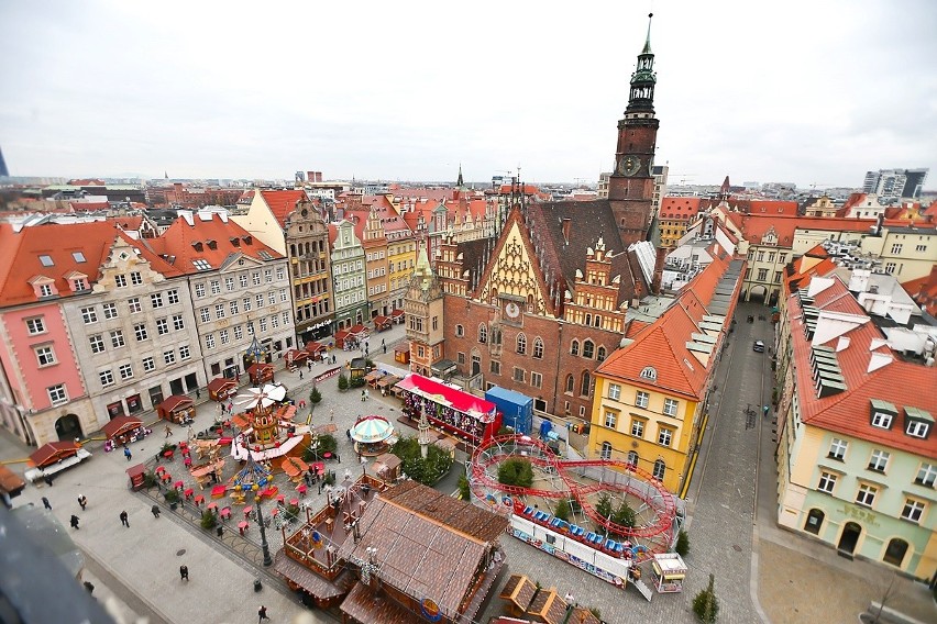 Taki widok mieliby wrocławianie z tarasu DH Feniks