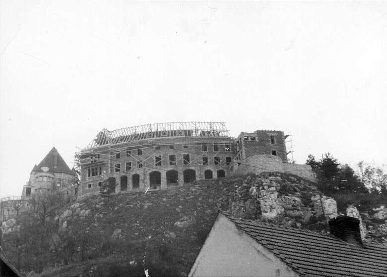 Zamek w Przegorzałach w trakcie budowy, 1942 rok