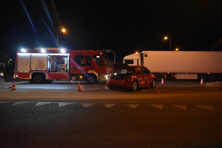 Wypadek na skrzyżowaniu DK 94 z ulicą Kościuszki w Olkuszu