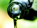 Ten olej może zagrażać zdrowiu konsumentów. GIS opublikował ostrzeżenie. Olej wycofano ze sprzedaży