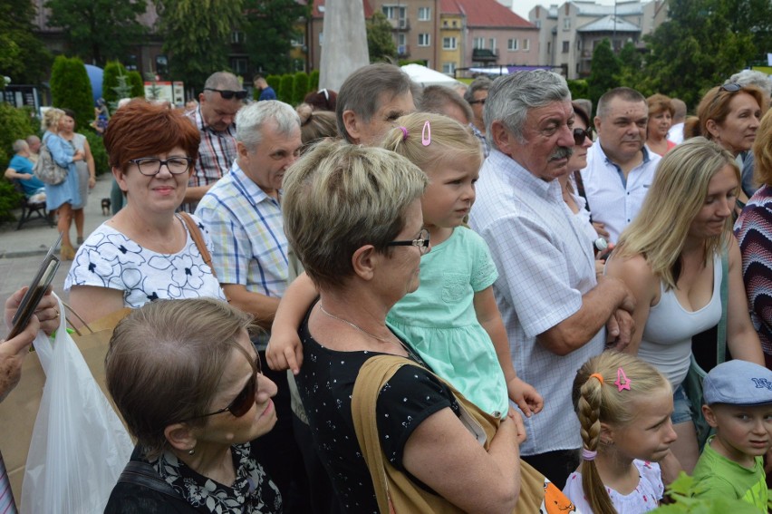 Na Festiwal Smaku do Miechowa przyjechała nawet stuletnia wojskowa kuchnia polowa