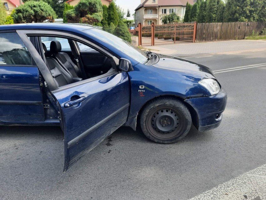 Wypadek w Ostrowi Mazowieckiej. 15.08.2022 przy ul. Lubiejewskiej auto potrąciło kobietę