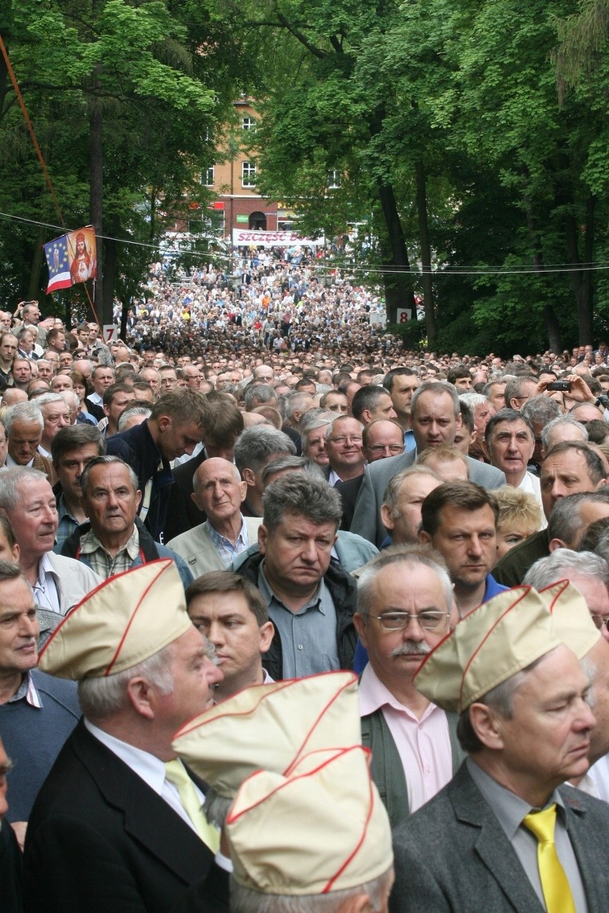 Pielgrzymka mężczyzn do Piekar Śląskich 2014 w obiektywie DZ