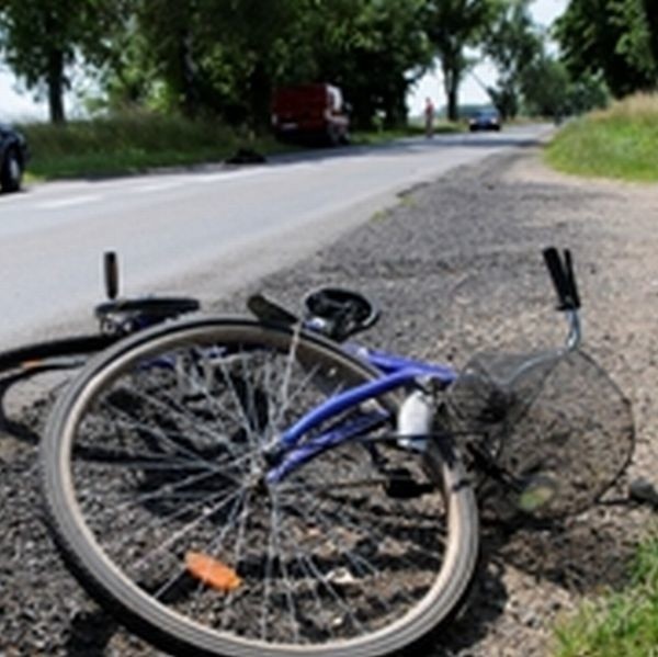 Ofiarami wypadku są dwaj rowerzyści.