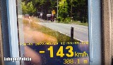 Powiedział policjantom „dzień dobry” i odkręcił manetkę do 143 km/h. Nie spodziewał się takiej reakcji mundurowych