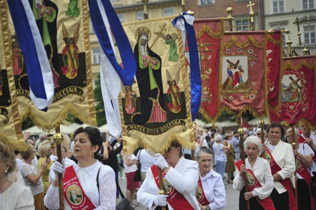 Boże Ciało to ruchome święto kościelne, wypadające zawsze w czwartek po uroczystości Trójcy Przenajświętszej.