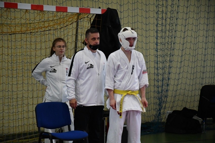 Medalowy start zawodników Klubu Karate Morawica. Trener Andrzej Horna ma powody do satysfakcji [ZDJĘCIA]