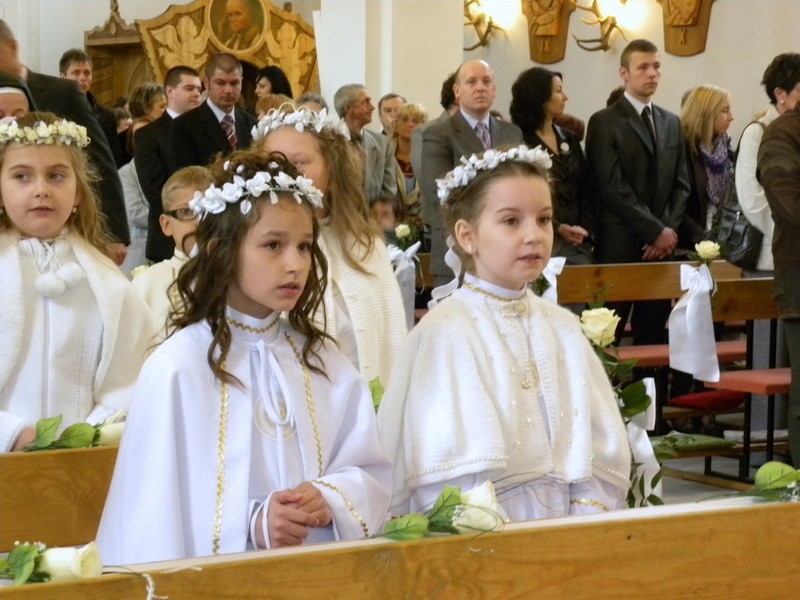 Pierwsza Komunia w parafii Świętych Cyryla i Metodego w Hajnówce