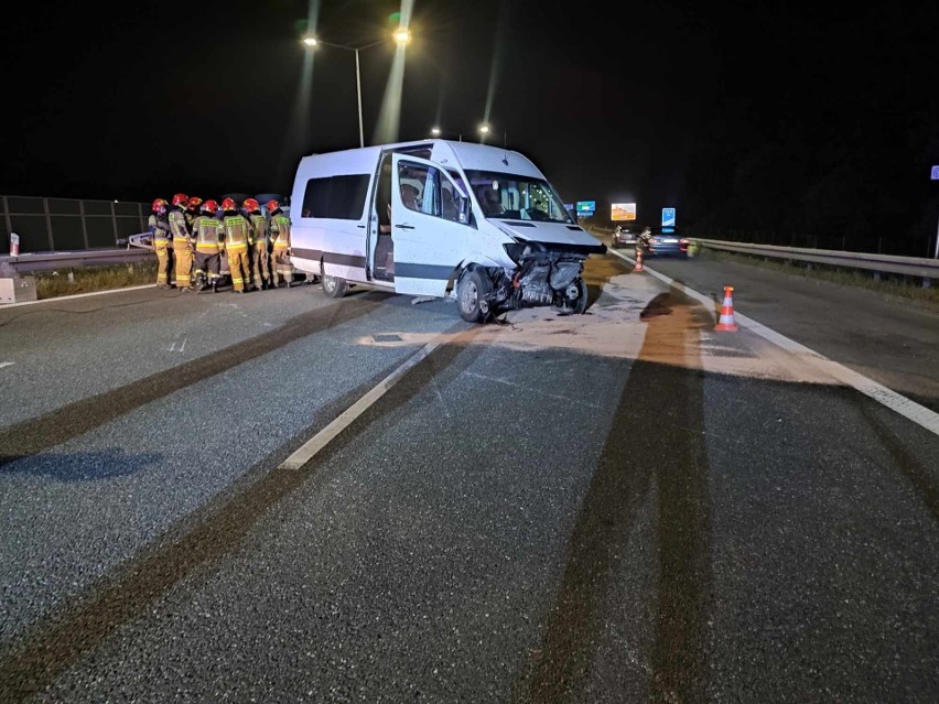 Groźny wypadek na autostradzie A4. Trzy pasy były zablokowane