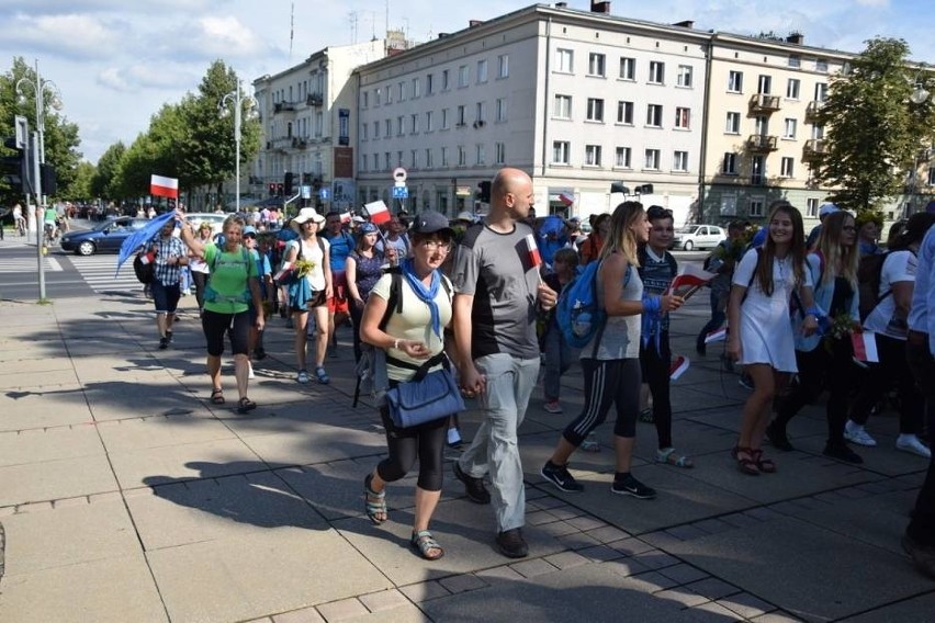 Pielgrzymka Krakowska dotarła na Jasną Górę [ZDJĘCIA]