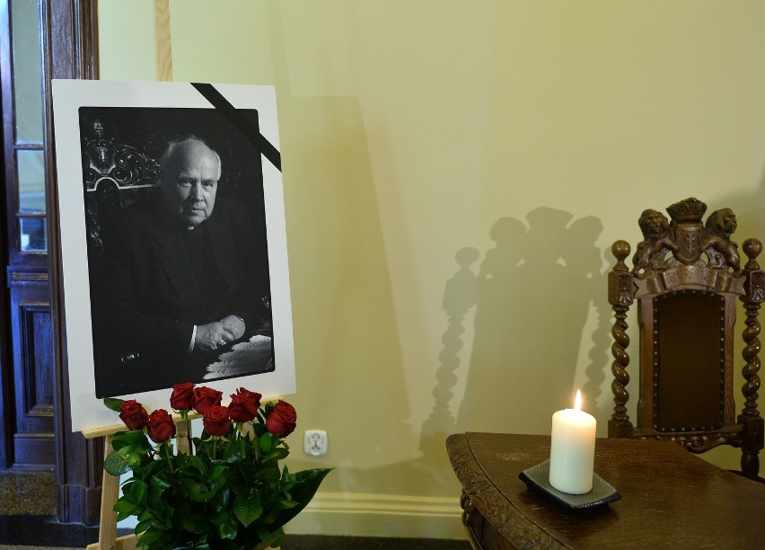 Księga kondolencyjna w Gdańsku