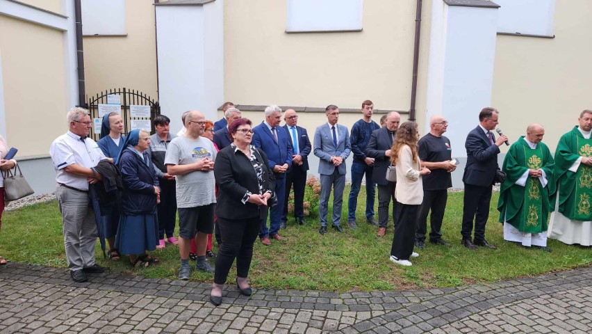 Msza w Ostrołęce z okazji 43. rocznicy podpisania Porozumień Sierpniowych. Msza odbyła się w kościele pw. Nawiedzenia NMP 31.08.2023