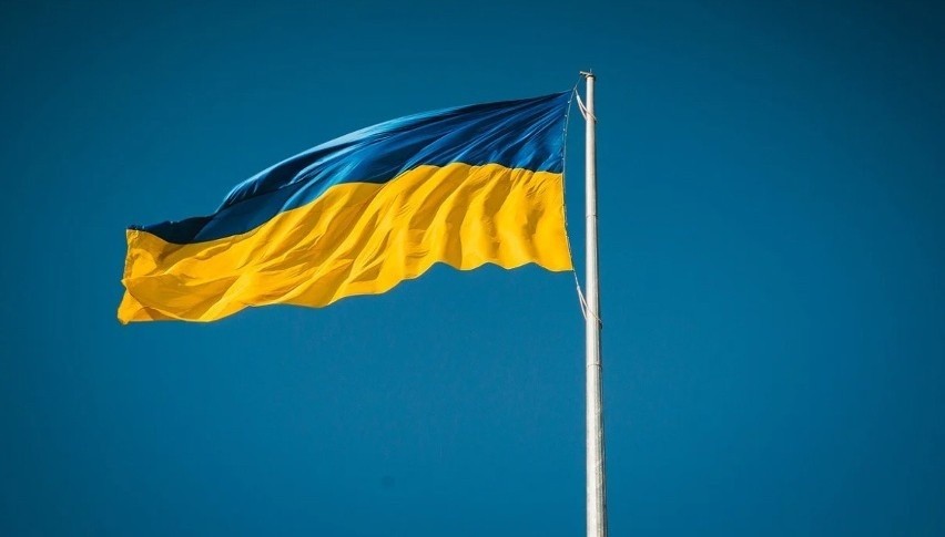 Jak można pomoc Ukrainie i jej mieszkańcom? Trwają zbiórki internetowe [LISTA]