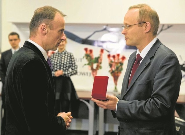 Za kadencji Andrzeja Gąsowskiego łapska „dwójka” miała wiele sukcesów. Np. w 2015 r. otrzymała nagrodę IPN  Świadek Historii.