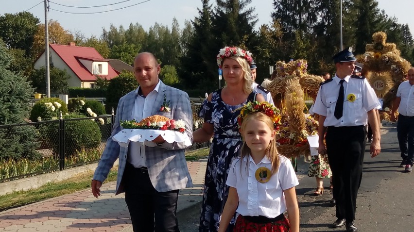 Wczoraj (31.08.) na dożynkach gminno-powiatowych rolnicy i...