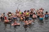 Morsy z Kruszwicy i okolic zainaugurowały piąty sezon zimnych kąpieli w Gople. Mamy zdjęcia