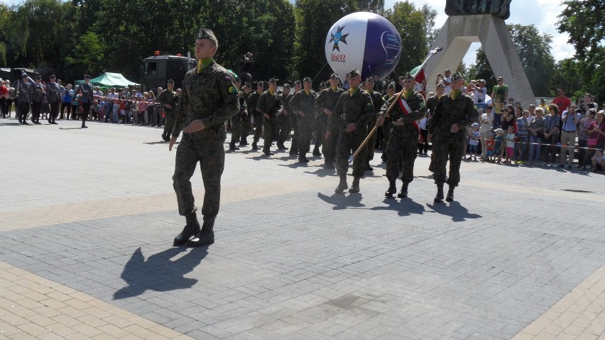 Wojewódzkie obchody Święta Wojska Polskiego w Tychach