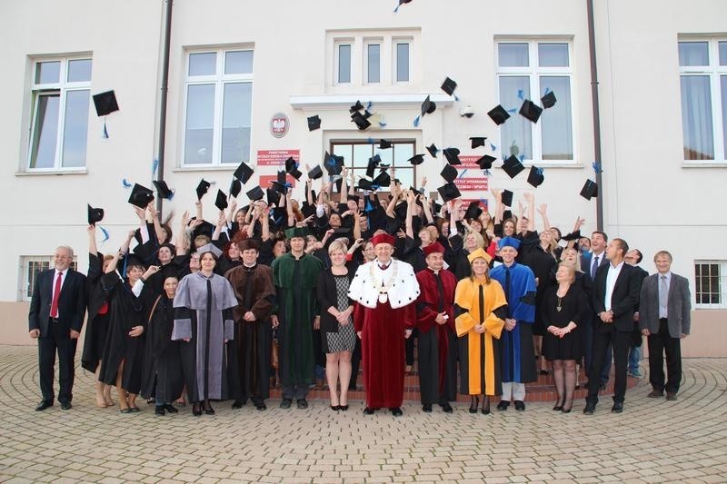 Oświęcim. PWSZ poprawiła się o siedem pozycji i wskoczyła na 13 miejsce w ogólnopolskim rankingu Perspektywy 2018