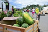 Ceny owoców i warzyw na giełdzie w Sandomierzu w sobotę 16 lipca. Sezon na jagody, wiśnie, arbuzy, ogórki. Co tanieje, co drożeje? 