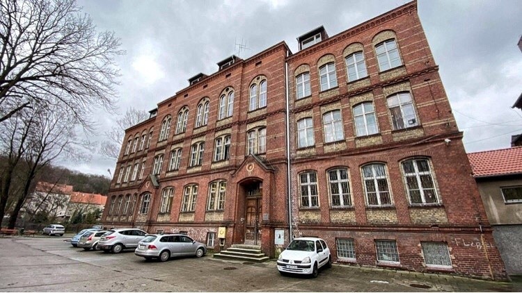 Szkoła Podstawowa nr 1 przy ulicy Dąbrowskiego w Gorzowie od...