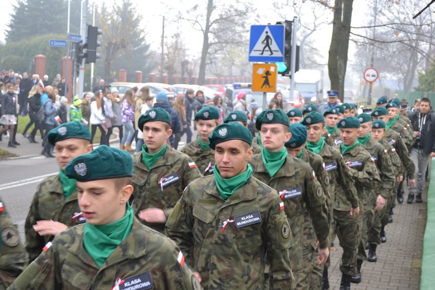 Uroczyste ślubowanie klas mundurowych w Sosnowcu