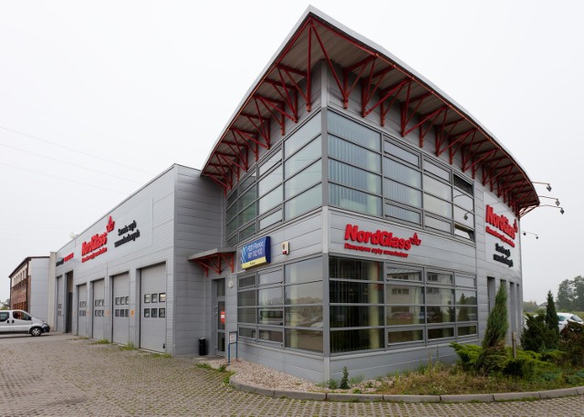 NordGlass z Koszalina i Amberline z Kołobrzegu z Gazelami BiznesuGazelę Biznesu otrzymała również firma NordGlass z Koszalina.