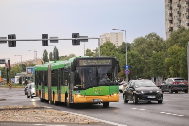 Najwięcej niezrealizowanych kursów odnotowano na liniach autobusowych nr 182, 169 oraz T12, kursującej za tramwaje PST.