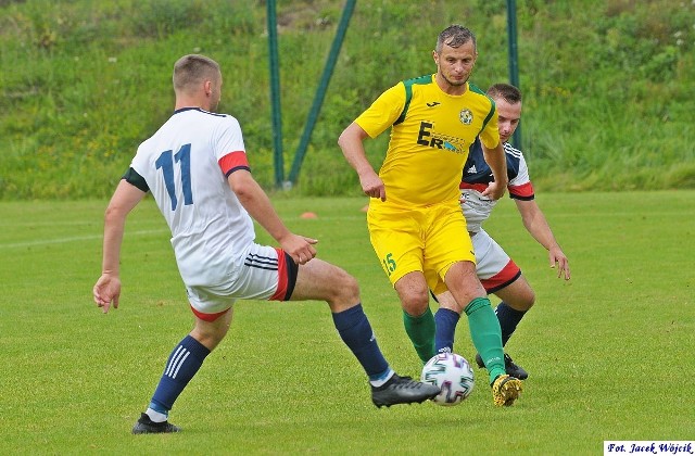 Leśnik Manowo pokonał Ręgę Trzebiatów 2:0