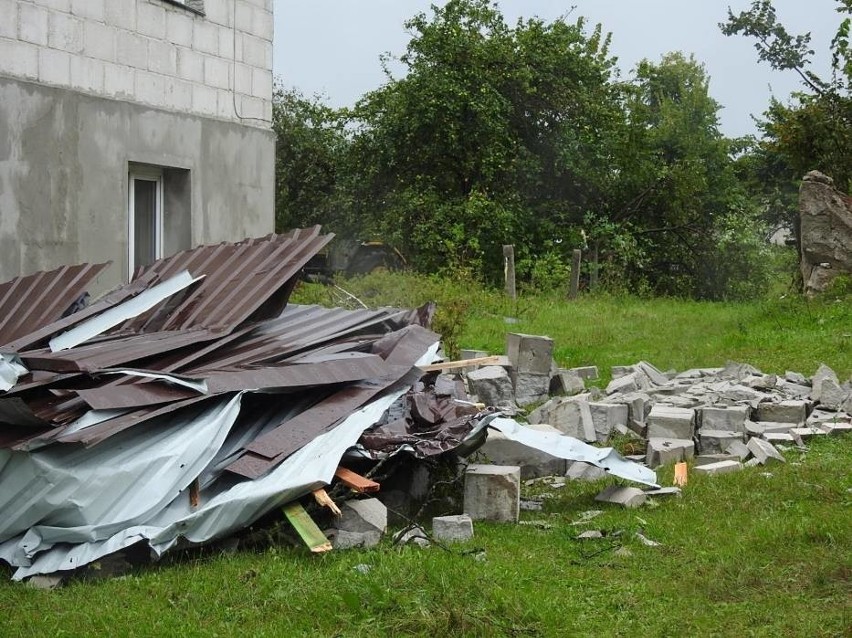 Skurki trąby powietrznej w Sierzputach-Markach, gmina...