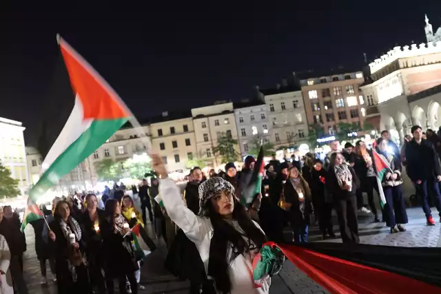 Manifestacje wyrażające sprzeciw wobec odwetowych akcji Izraela w Palestynie odbywają się w miastach na całym świecie. Głównie chodzi o tragiczny los cywilów, którzy giną w Strefie Gazy podczas zbrojnych działań wymierzonych w Hamas, którego bojownicy często wykorzystują Palestyńczyków jako żywe tarcze.