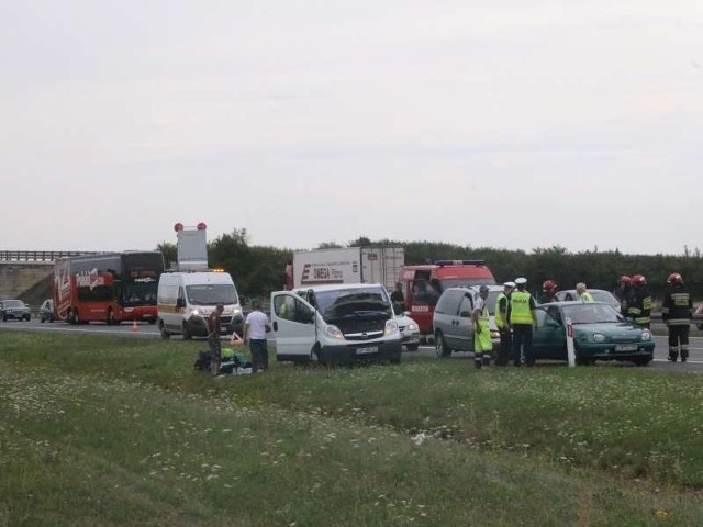 Wypadek spowodował utrudnienia na A4.