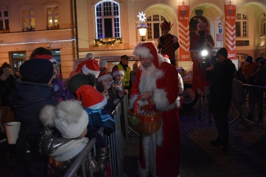 Wejherowo z powodu wysokich cen prądu rezygnuje z zimowych imprez plenerowych. Miasto nie zorganizuje Mikołajek i Sylwestra