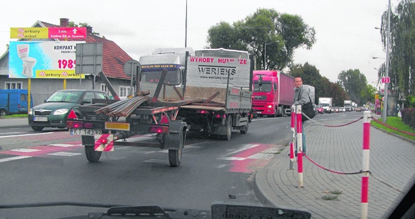 Tarnów: test przed inwazją ciężarówek