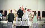 Wysokość „co łaska” za ślub, chrzest czy pogrzeb, pozostaje tajemnicą parafialnej kancelarii