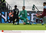 Premier League. Fabiański dostał "piątkę" od Manchesteru City. Po raz pierwszy użyto systemu VAR