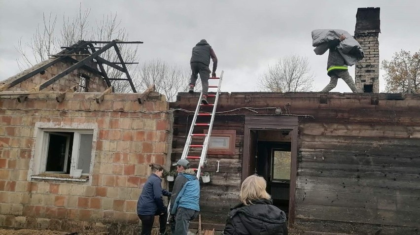 Pogorzelcy z miejscowości Wyszonki-Wypychy stracili dom....