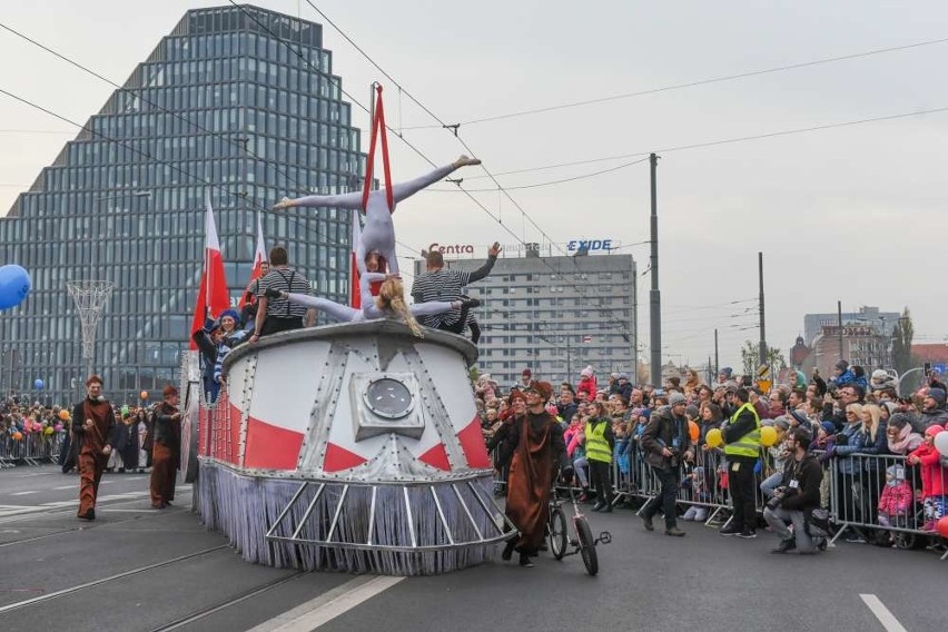 Imieniny Ulicy Święty Marcin 2018 - tak wyglądał korowód i...