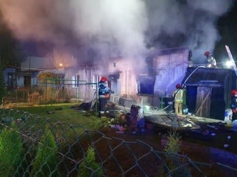 Dwa tragiczne pożary w Sosnowcu. 2 osoby nie żyją. Straż pożarna interweniowała przy ulicach 1 Maja i Wapiennej