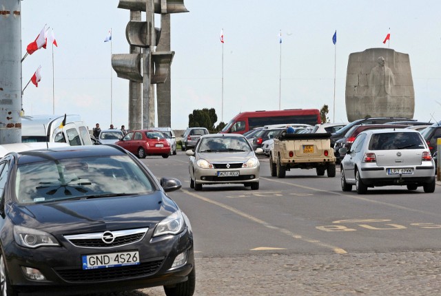 Tyle zarabiają kierowcy Ubera i Bolta możecie być