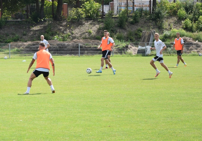 Fortuna 1 Liga. Radomiak testuje dwóch piłkarzy Legii Warszawa. Decyzje po meczu kontrolnym z ŁKS Łódź [ZDJĘCIA]