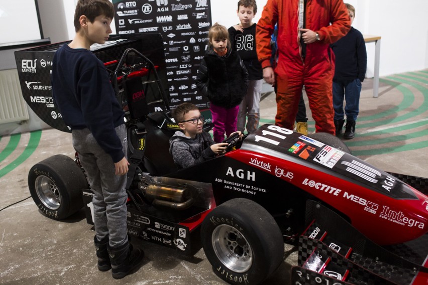 Kraków. Można poczuć się jak kierowca Formuły 1! [GALERIA]